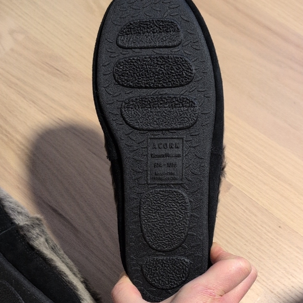 NEW! Acorn, Charcoal Faux Fur, Slippers, Unisex - Picture 4 of 8